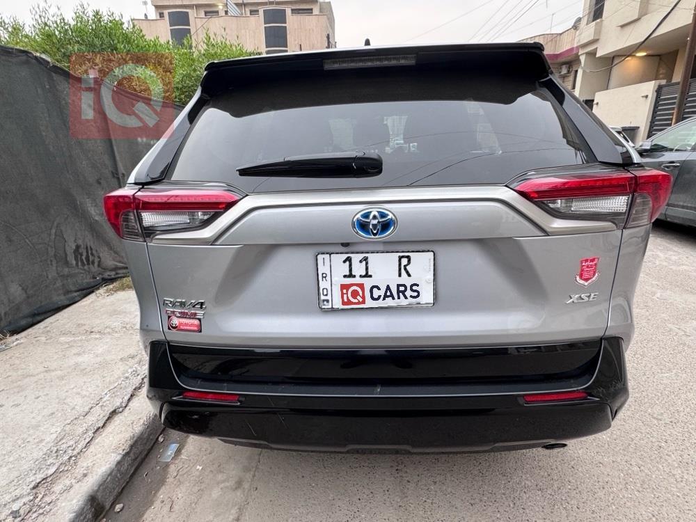 تويوتا راف 4